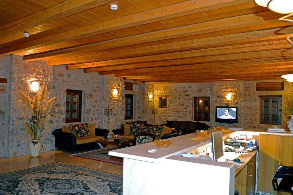 Smyros Resort Poúlithra Екстериор снимка