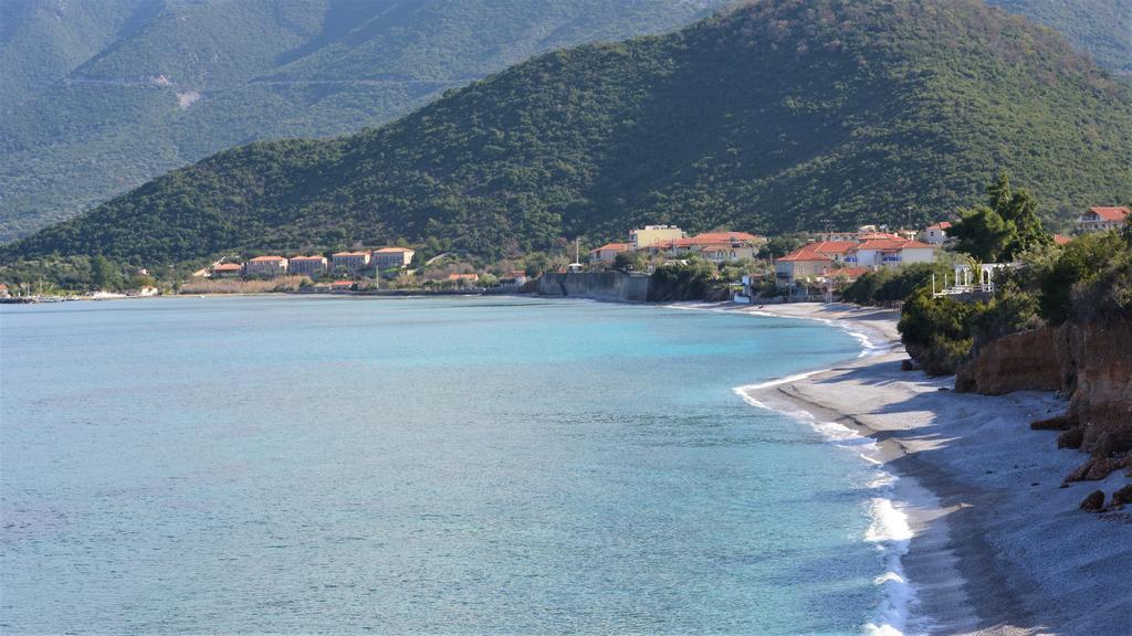 Smyros Resort Poúlithra Екстериор снимка